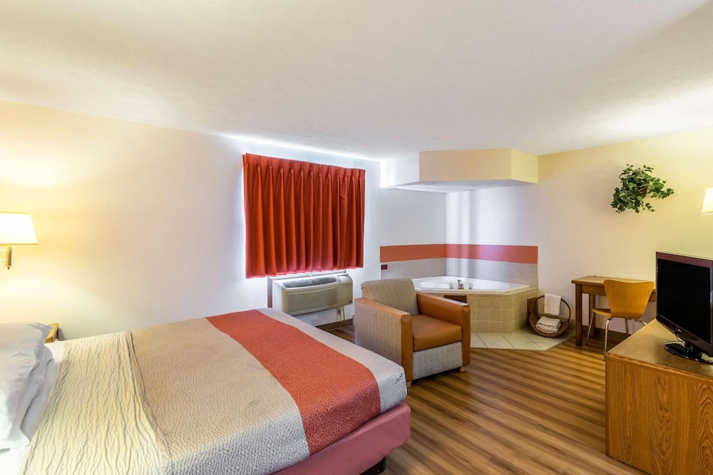 Motel6 Percival, IA 36/68