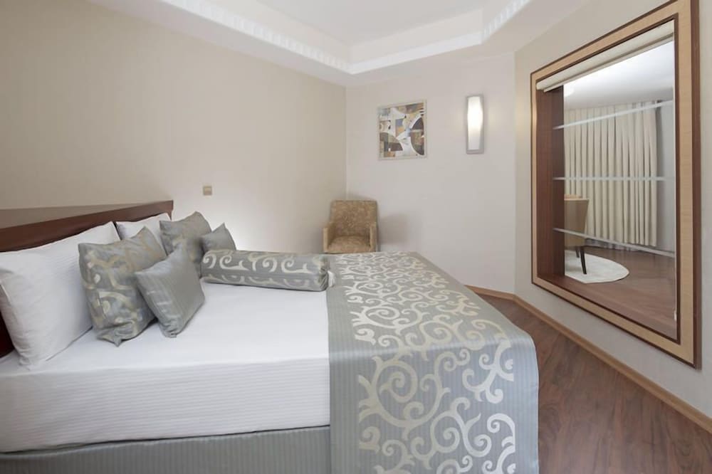 Korel Thermal Resort Clinic & Spa 13/53