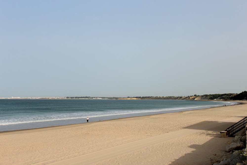 LAS SUITES DE PUERTO SHERRY 45/60