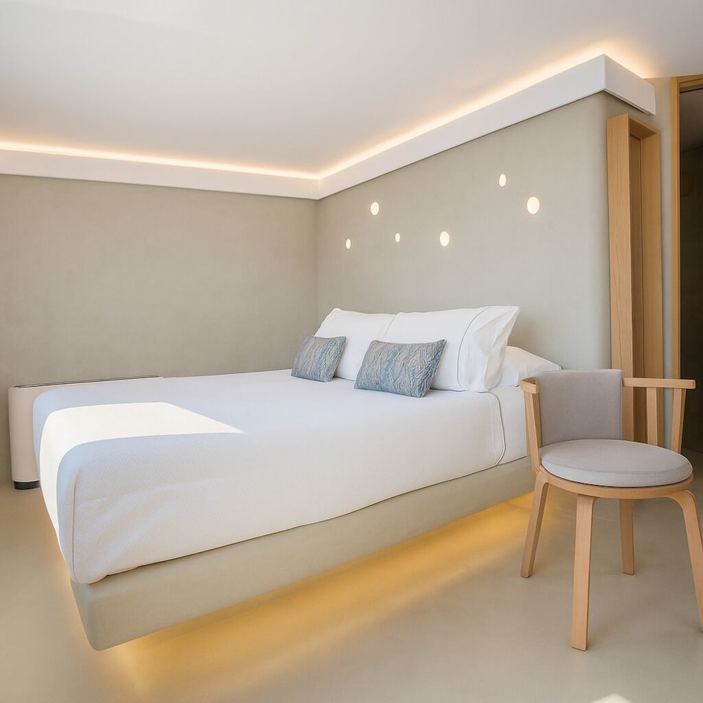 Caldera, Suite, Queen Bed, Sea View