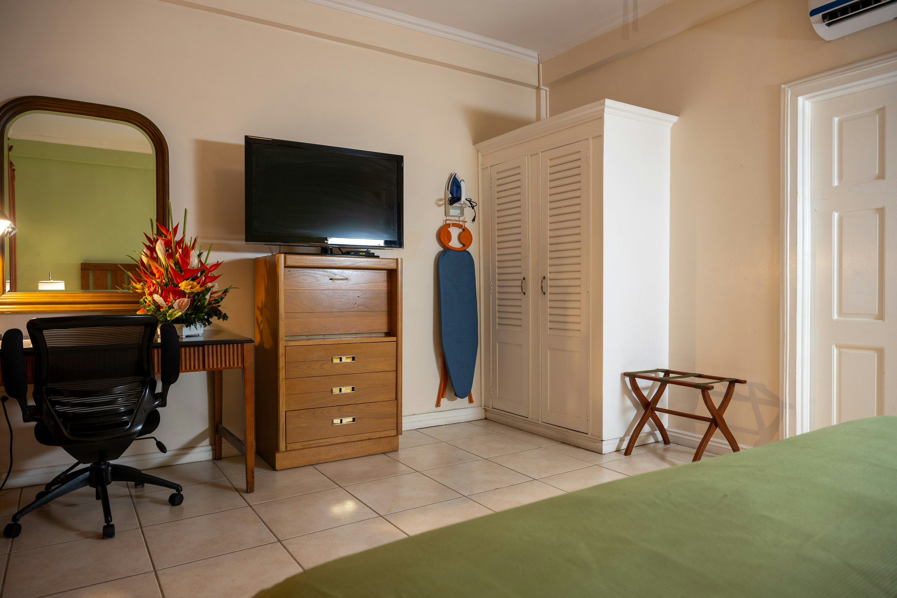 Grand Coastal Hotel 42/50