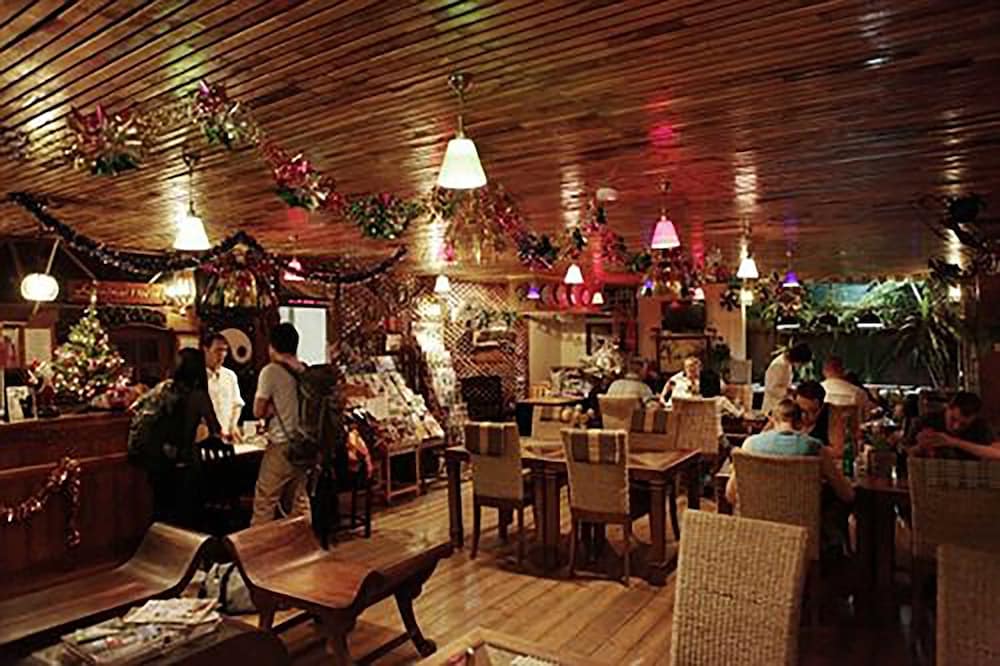 Loghome Boutique 57/71