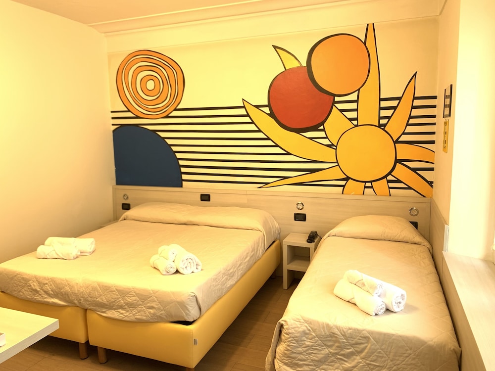 Cairoli Hotel 15/79