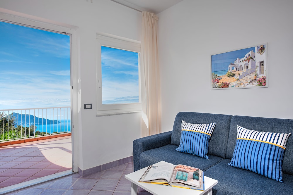 Gocce di Capri Hotel & Serviced Residence 53/73