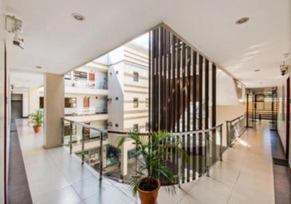 MCA Suites by Hiverooms 15/16