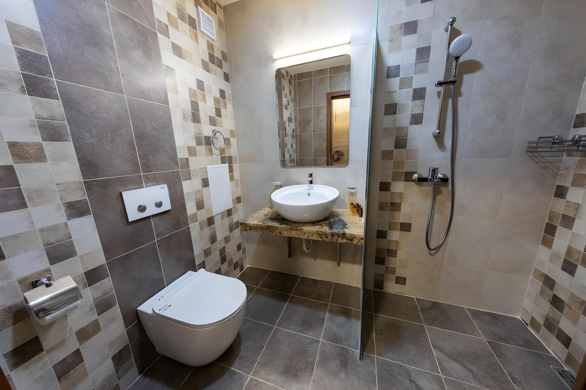 2 Bedrooms, Apartment, Balcony