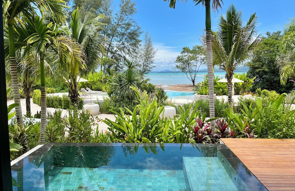 Cape Pakarang Wow Wild Wellness Escapes 42/50