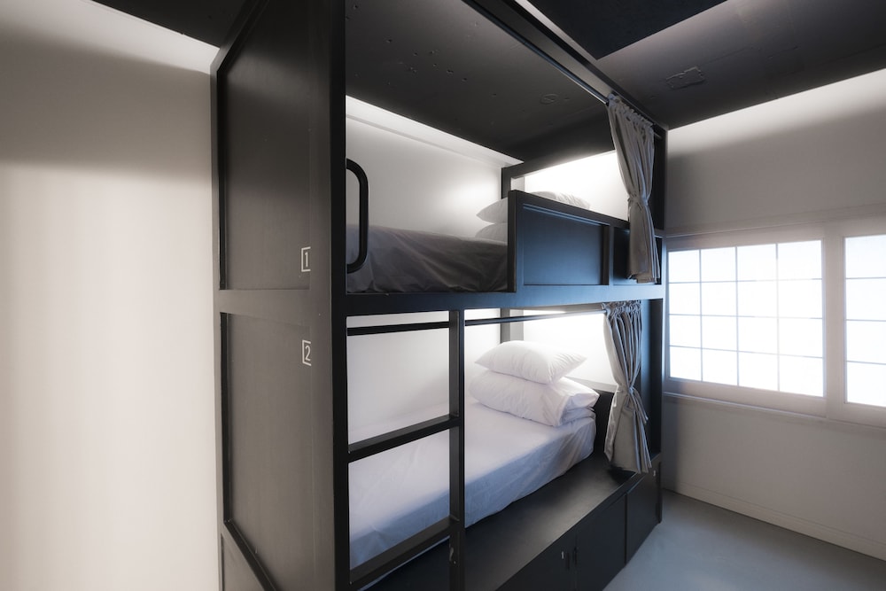 Canvas Hostel 27/54