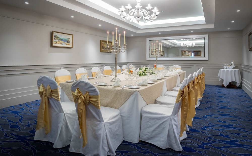 Talbot Hotel Wexford 39/45