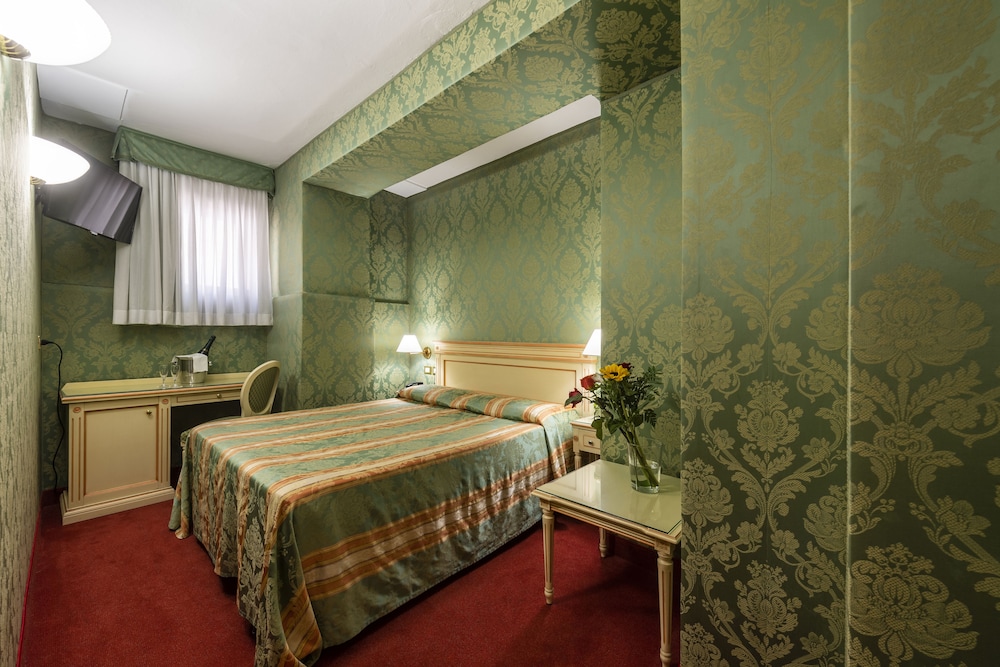 Hotel Villa Delle Palme 14/79