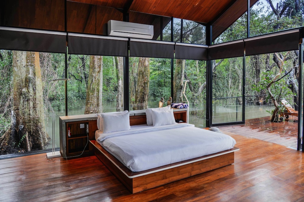 Kalundewa Retreat 15/65