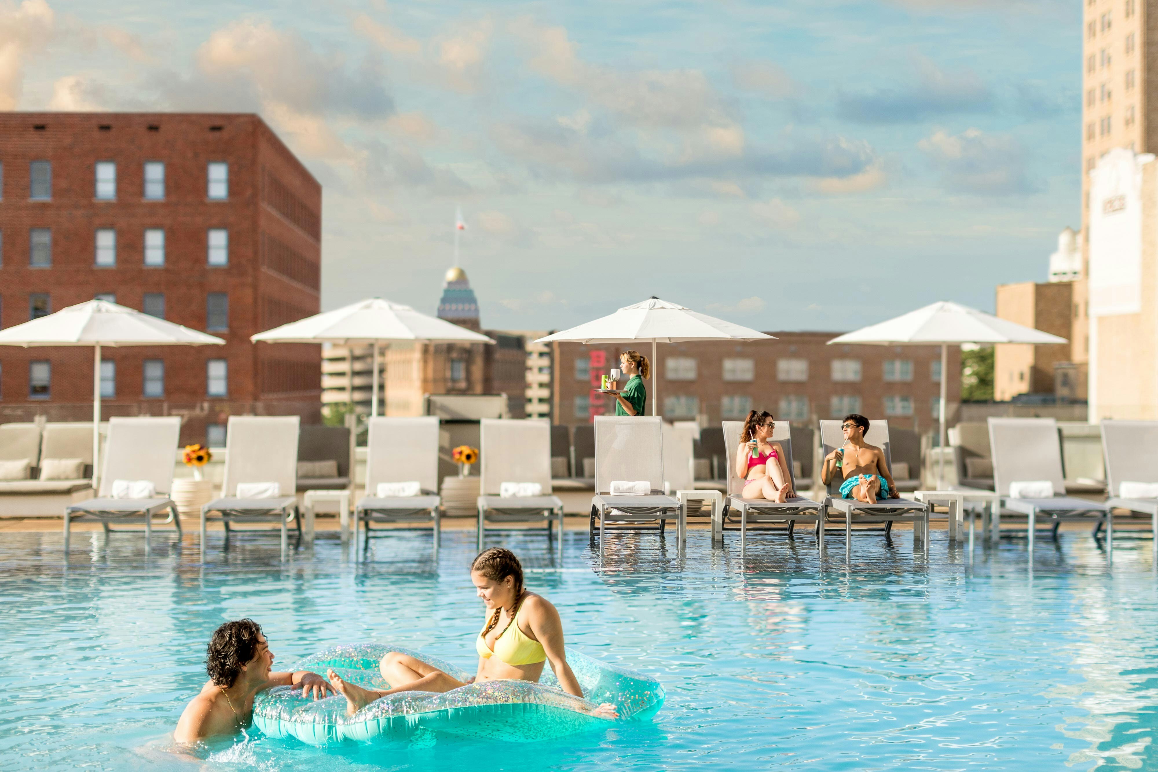 The St. Anthony A Luxury Collection Hotel San Antonio 35/36