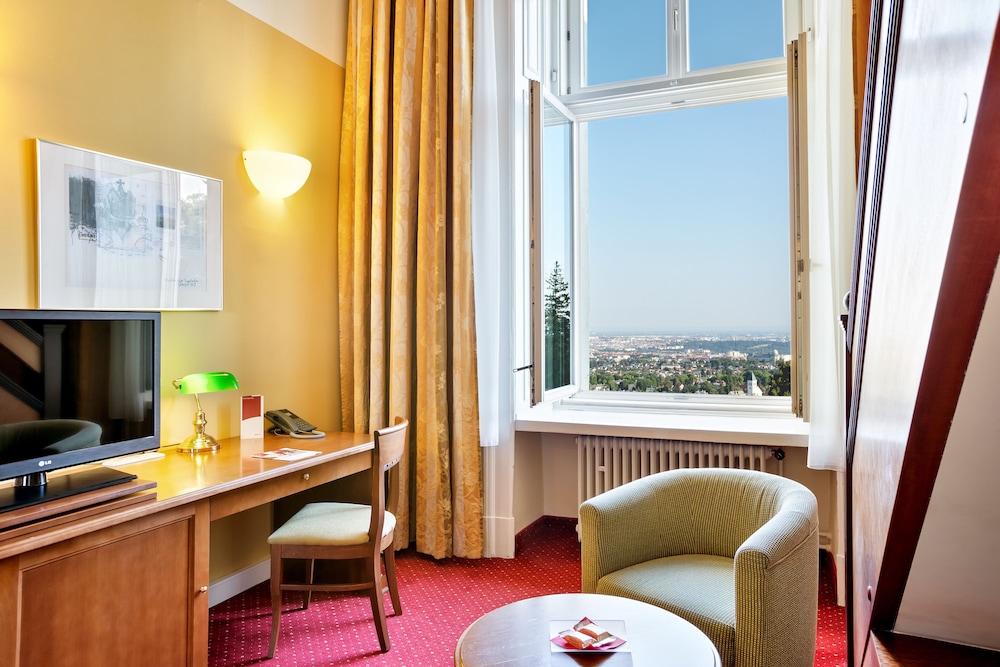 Austria Trend Hotel Schloss Wilhelminenberg 30/74