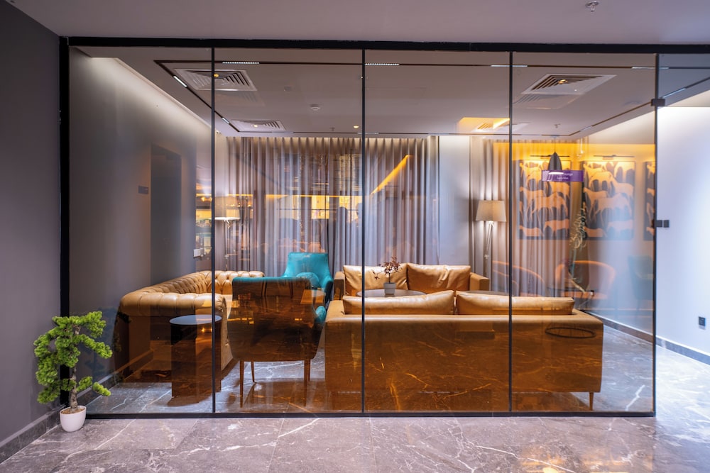 بارك إن باي راديسون نجران(Park Inn by Radisson Najran) 45/66