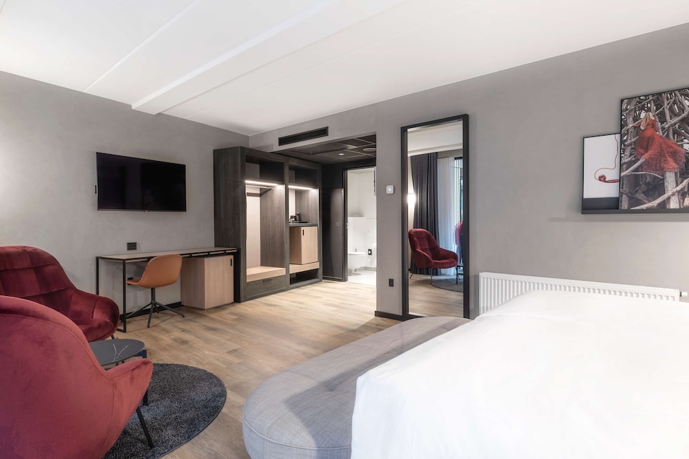 Radisson Red Aarhus 20/76