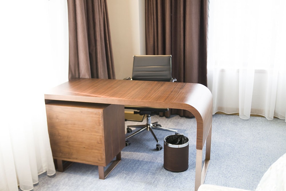 Wojo Hotel 39/50