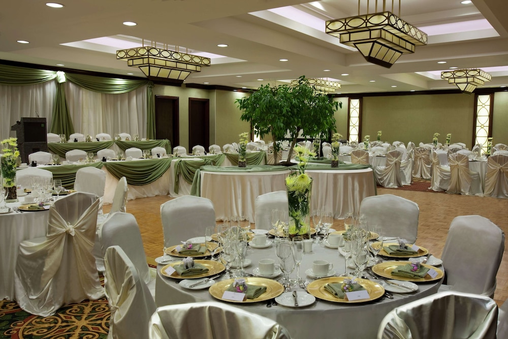 Hilton Garden Inn Toronto Airport 51/51