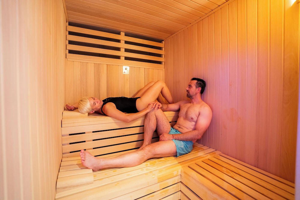 Costa del Sol Glamping Village 22/50