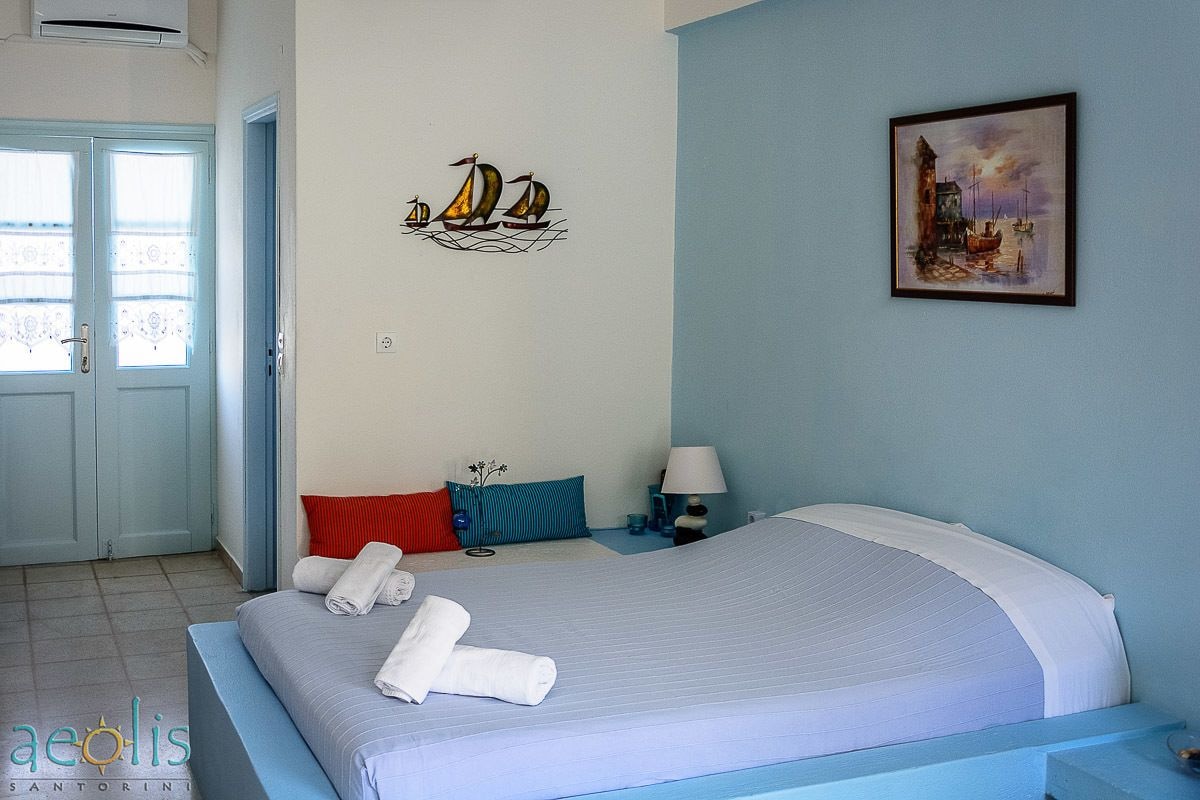 house, private pool