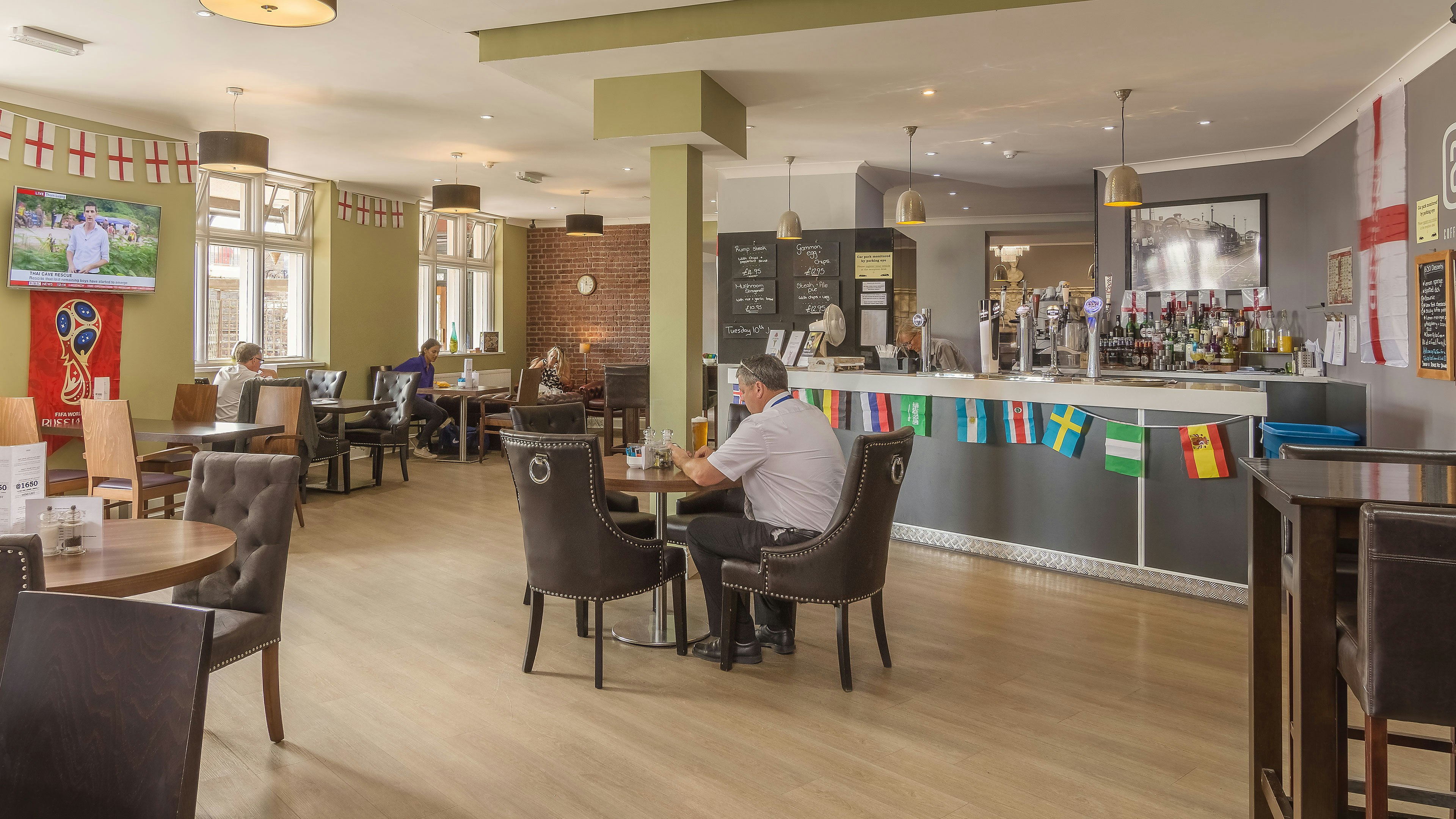 Belvilla Crewe Arms Hotel 35/50