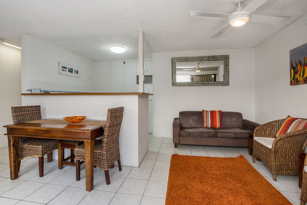 Bayview Beachfront Apartments 22/50