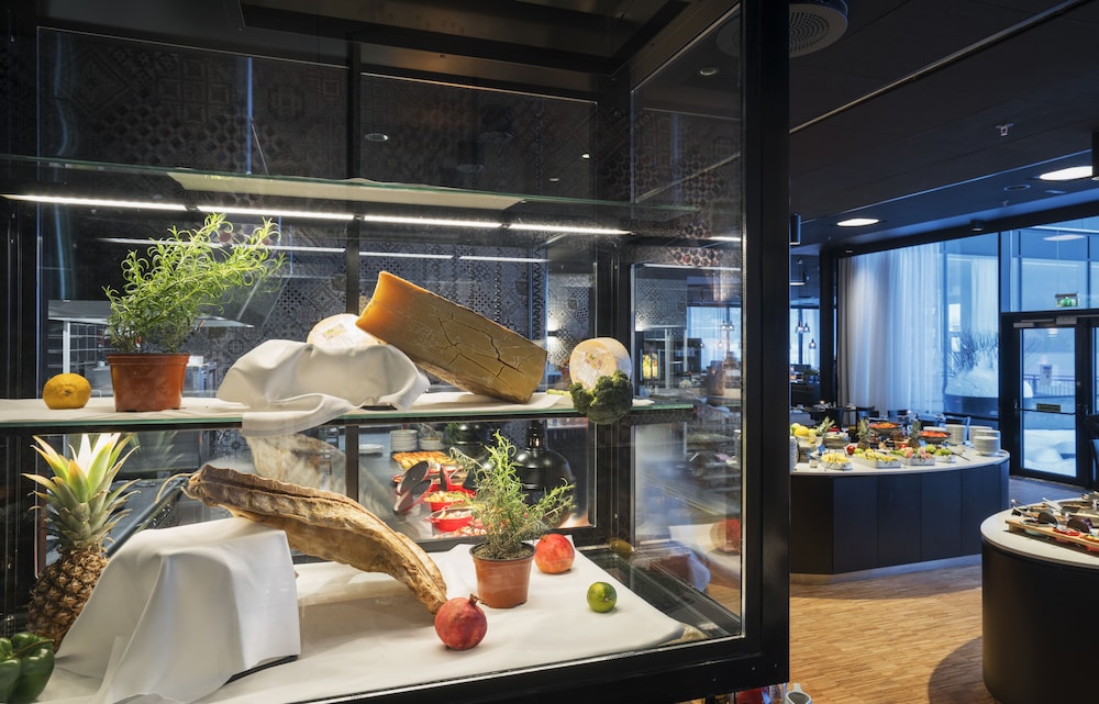 Thon Hotel Kirkenes 42/57