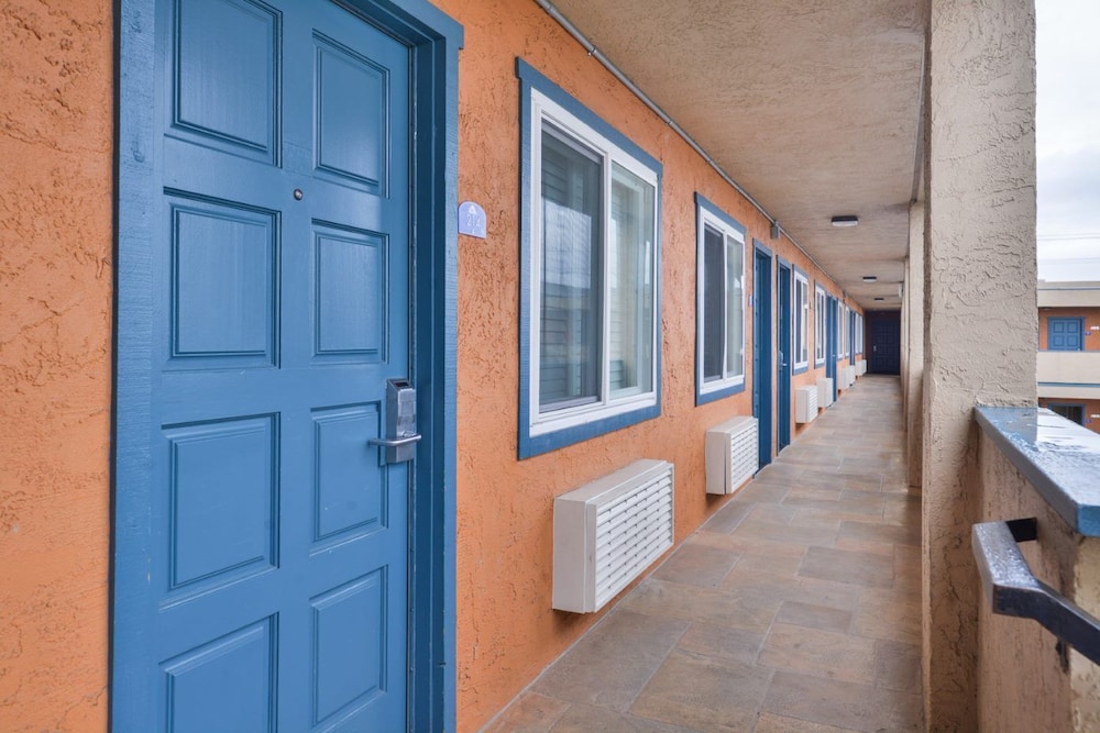 Americas Best Value Inn San Carlos San Francisco 2/39