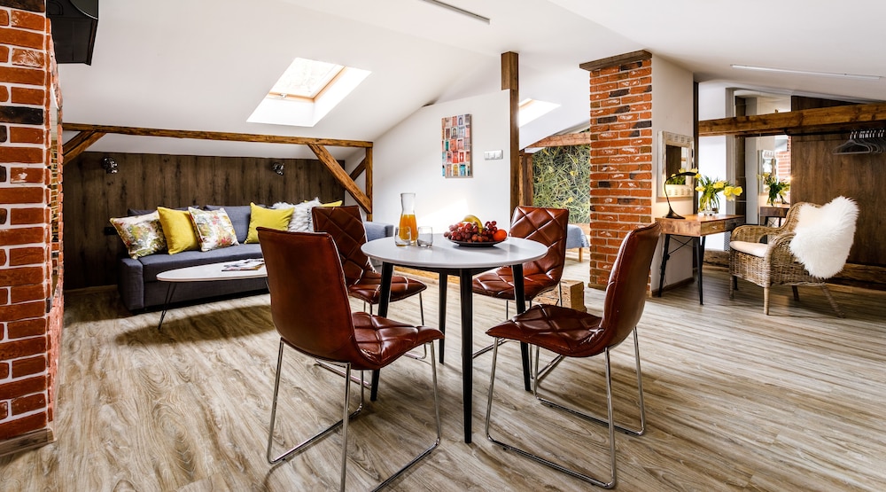 Art And Garden Residence 27/50