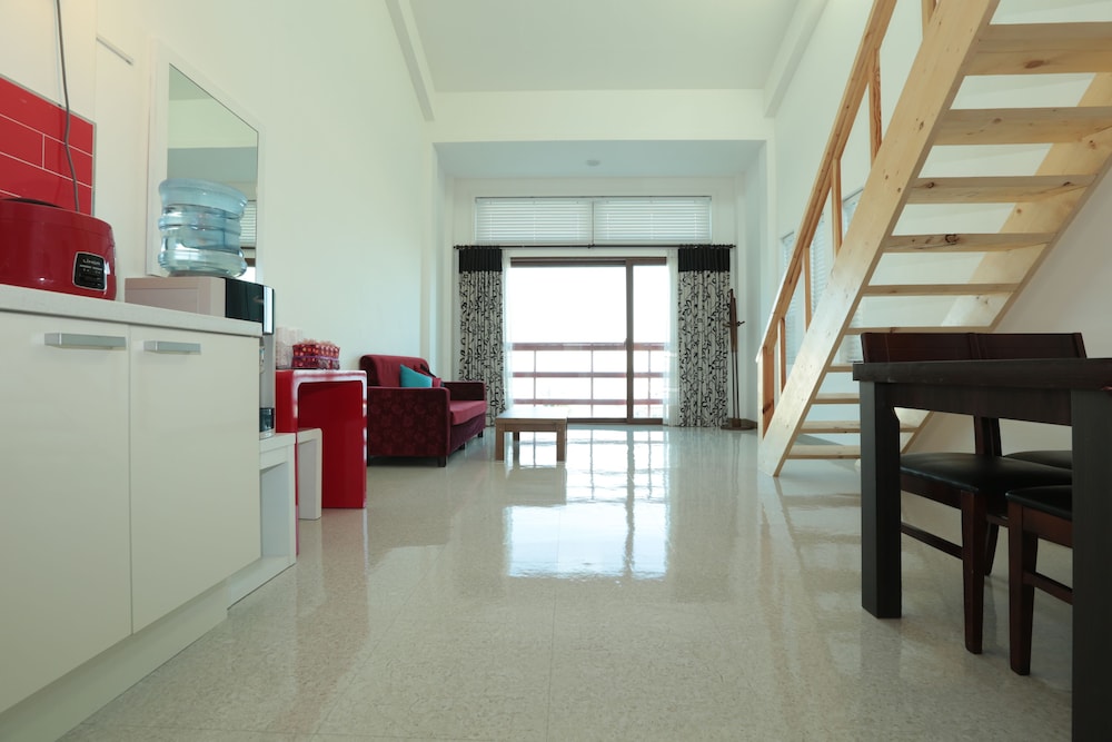 Seaview Pension 30/62