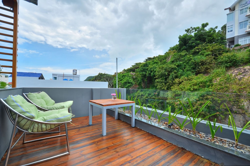 Hese Boutique Hotel & Apartment 67/73