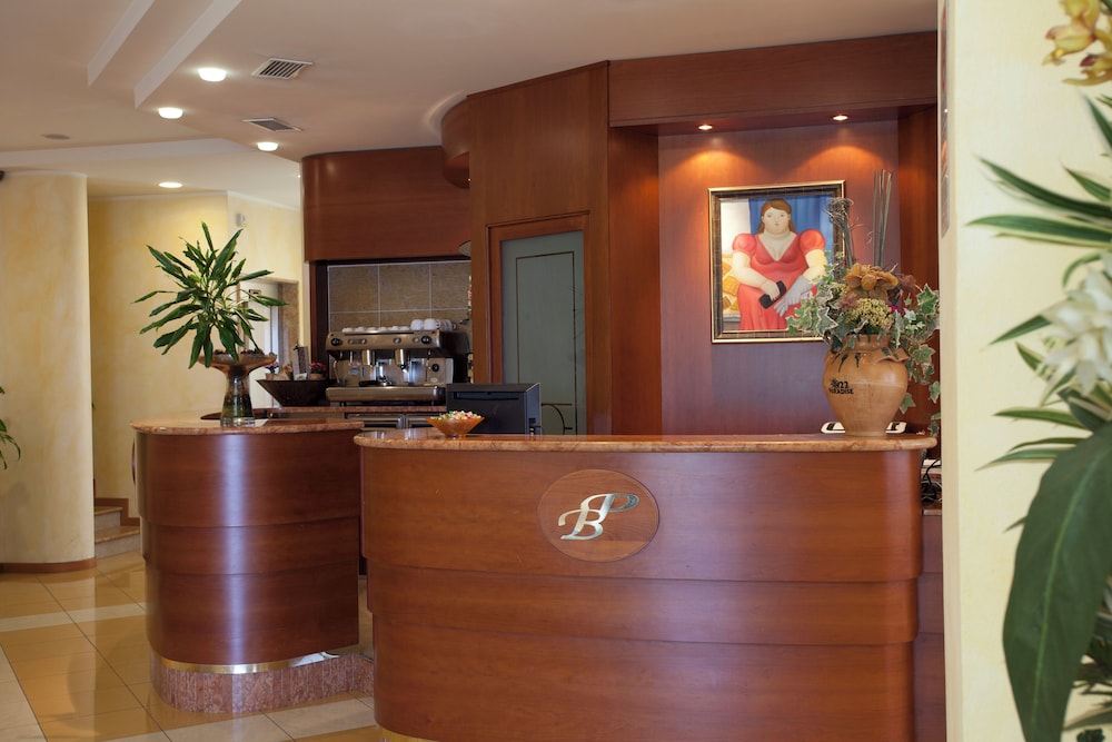 Hotel Palm Beach 7/50