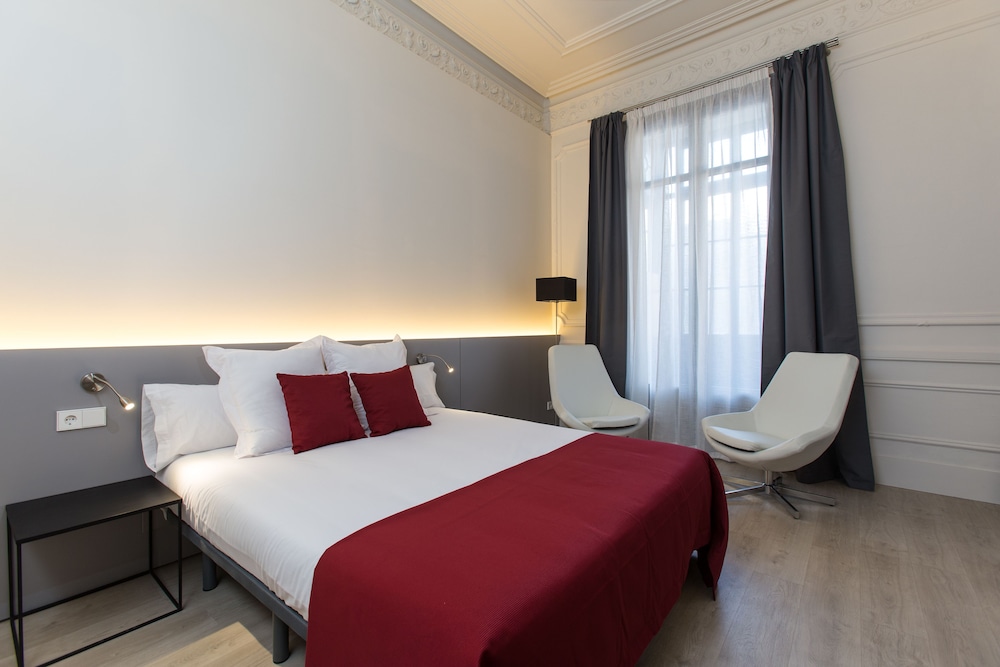 Izaila Plaza Catalunya 5/38