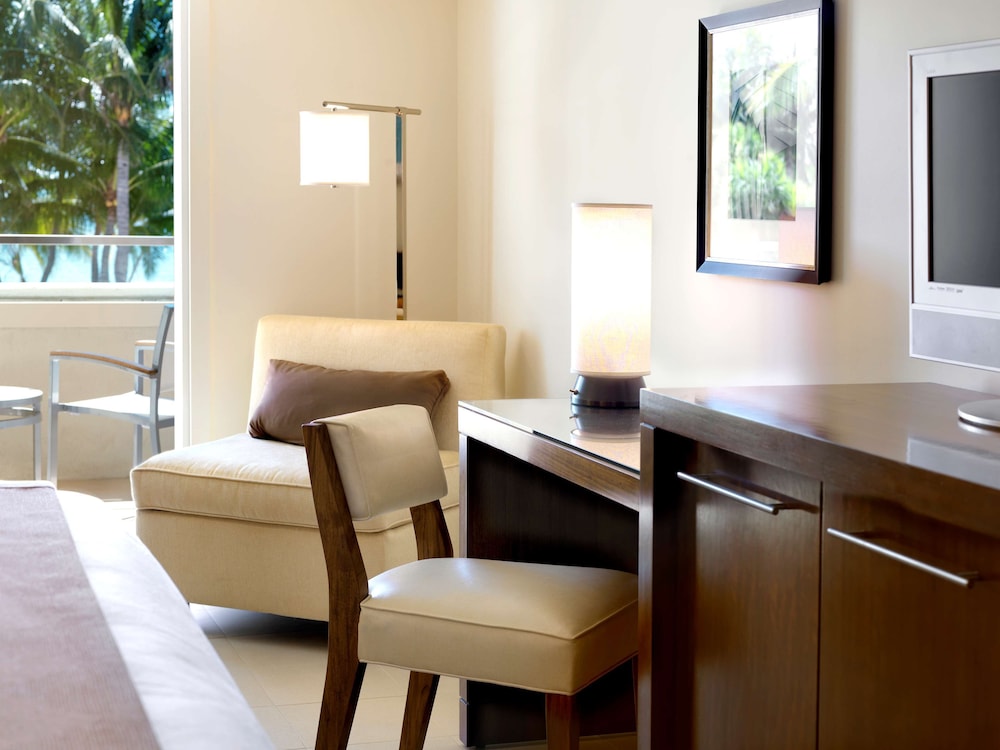 Casa Marina Key West, Curio Collection by Hilton 40/70