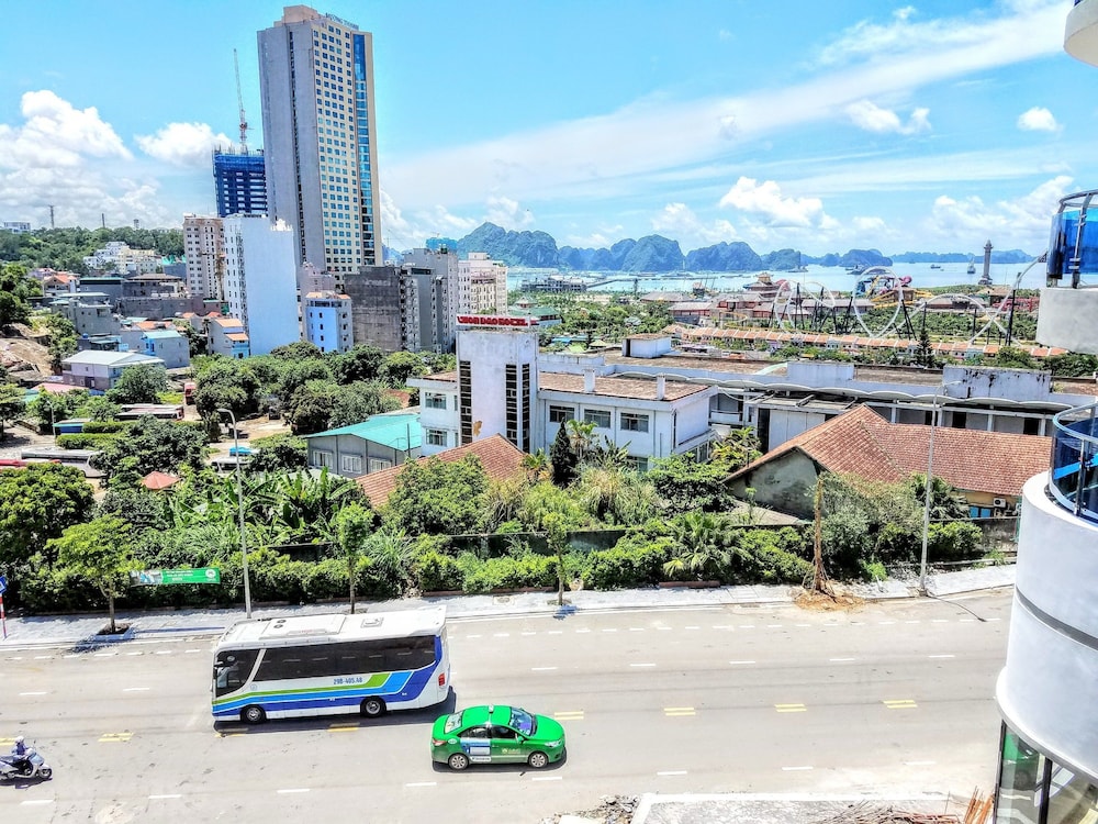 Linh Dan Hotel 27/32