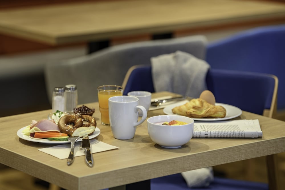 Holiday Inn Express Regensburg 37/46