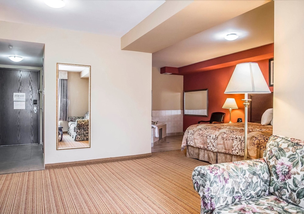 Quality Inn Orleans, ON 14/53