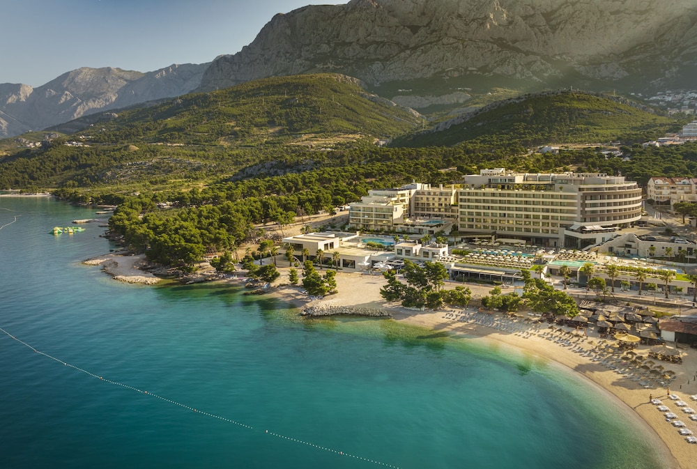 Aminess Laurel Khalani Hotel 70/76