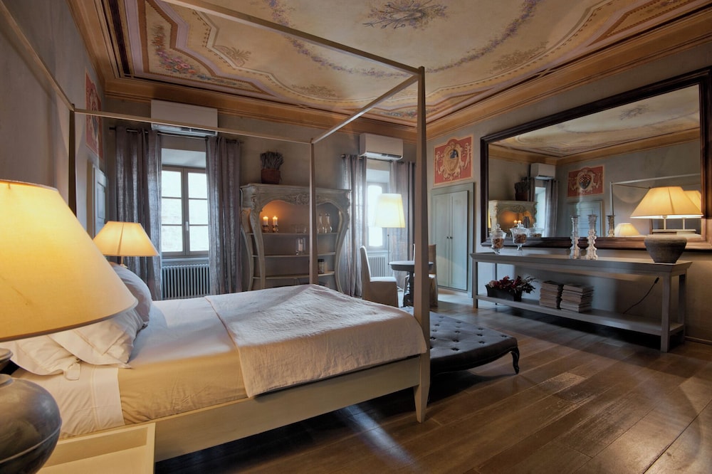 Villa Sassolini, The Originals Collection 6/50