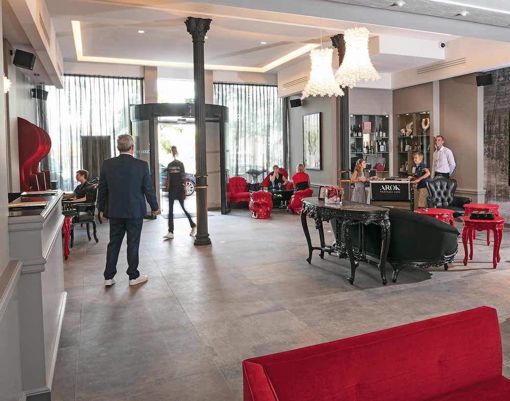 Hotel Arok 20/45