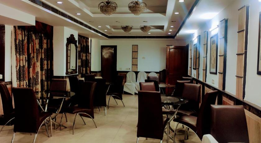 HOTEL CONCLAVE EXECUTIVE 22/24