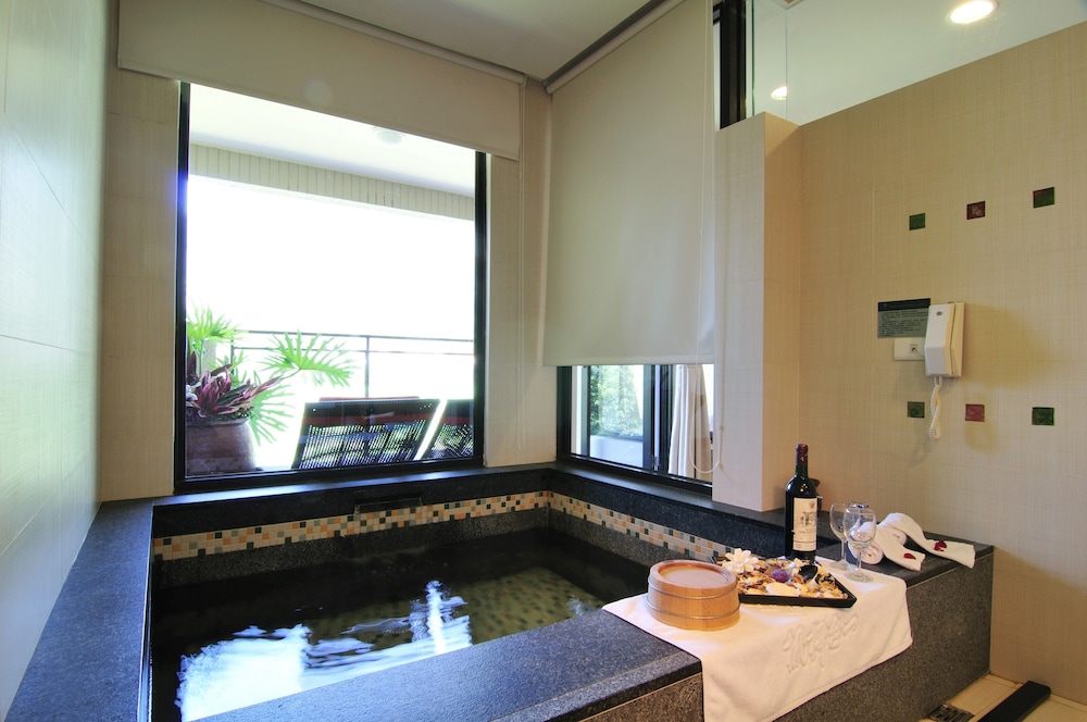 Tai-Yi Red Maple Resort(Tai-Yi Ecological Leisure Farm) 40/64