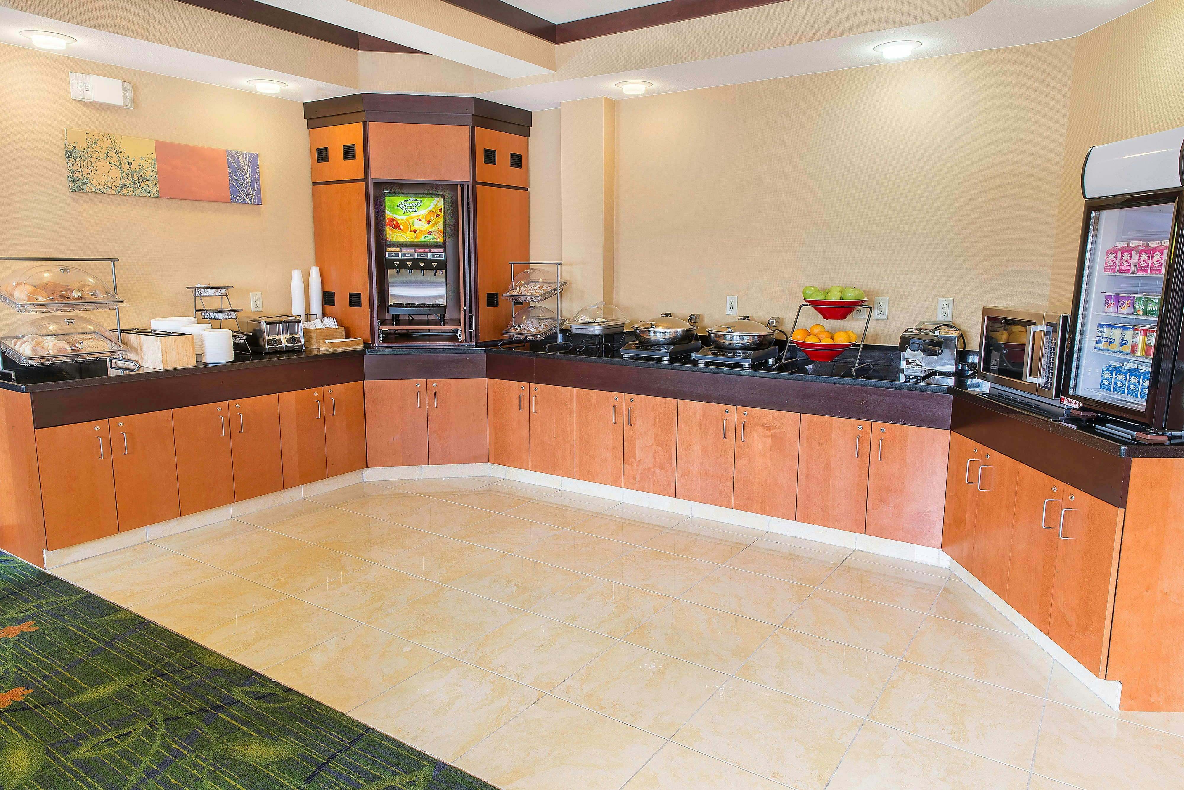 Fairfield Inn Suites Fargo 4/34