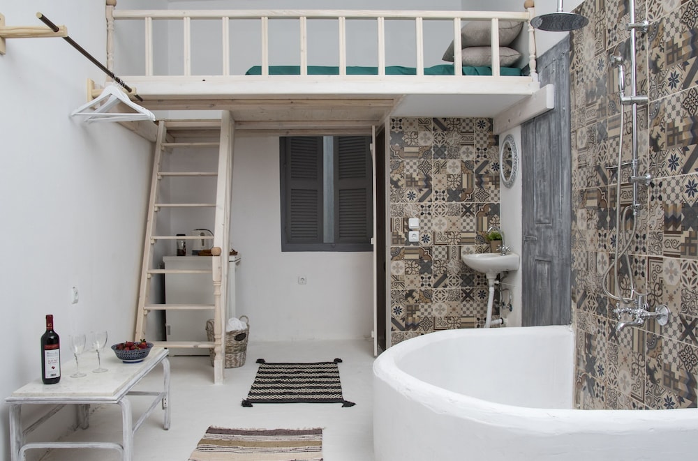 Mascot Boutique Hotel 44/50
