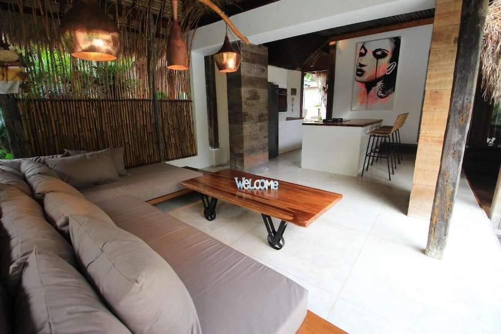 La Cabane Bali 33/50