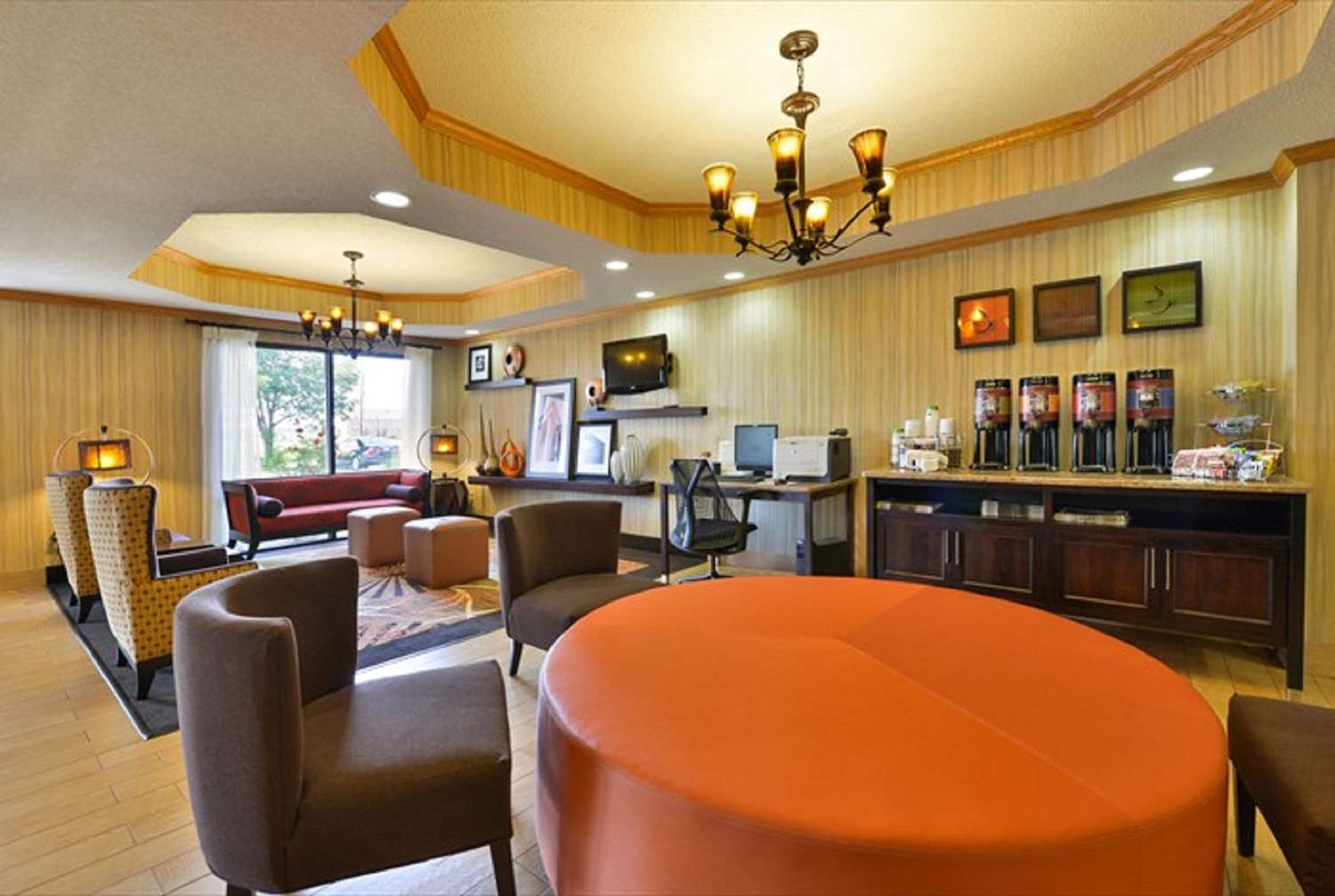 Hampton Inn Sturgis 39/47