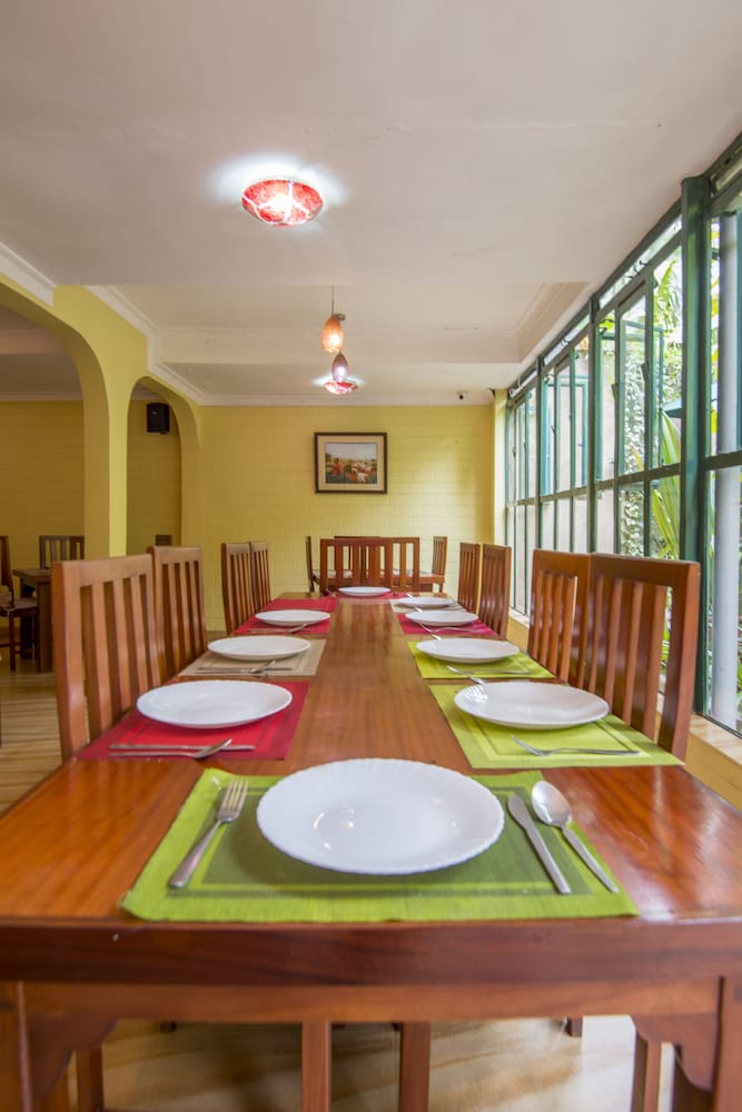 Leon Villas Guest House 35/42