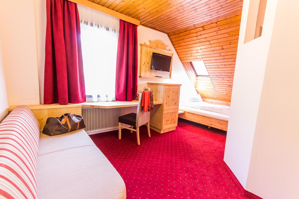 HOTEL TRATTLERHOF 15/27