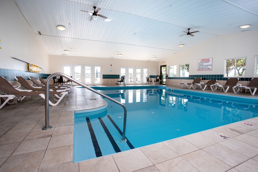 Comfort Inn River's Edge 15/26