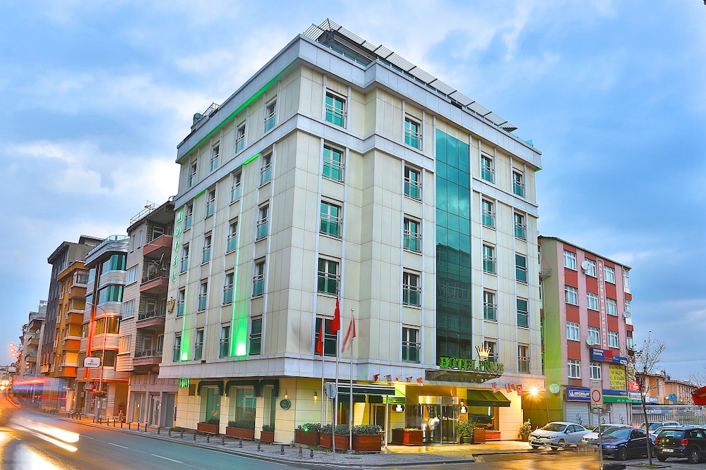 Boutique Princess Hotel 3/87