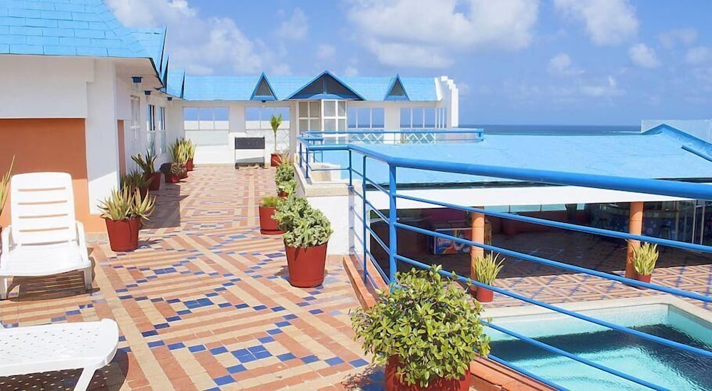 Hotel Calypso Beach 4/43